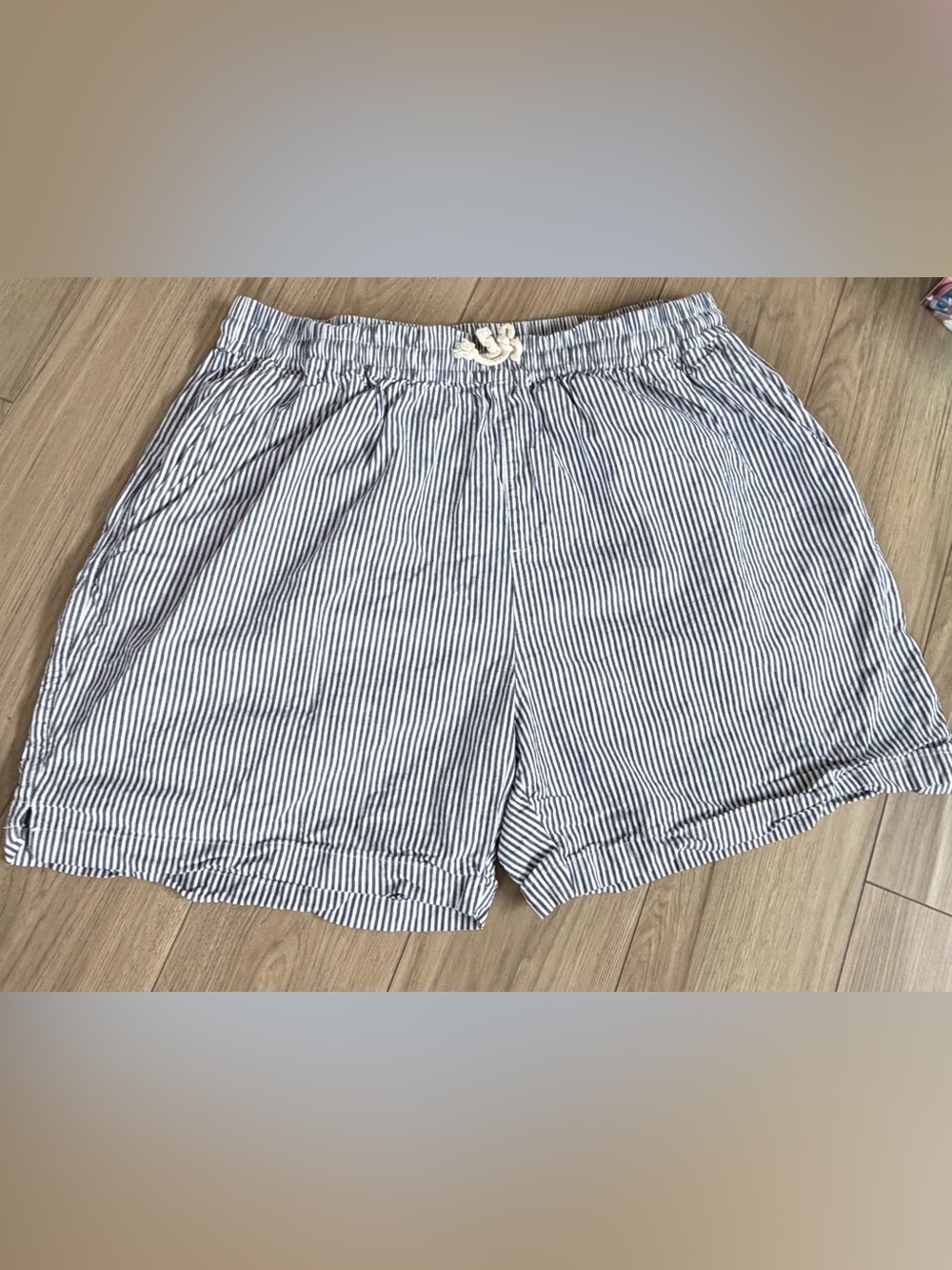 Winston Linen Blend Striped Elastic Waist Men’s Shorts - Gray/White Sz 52